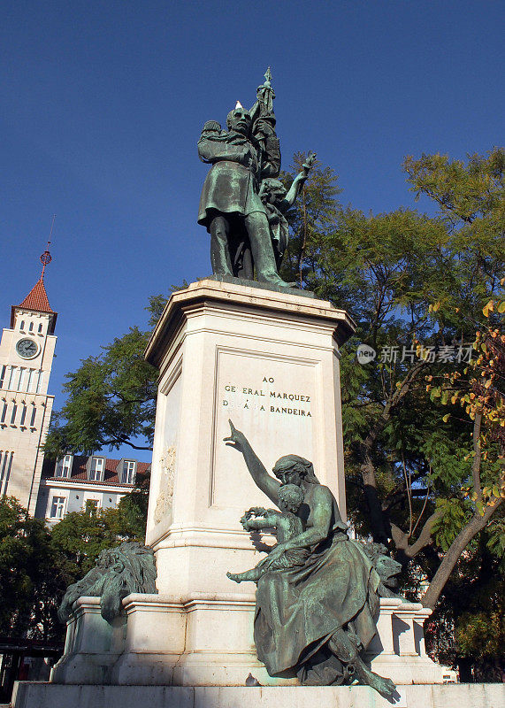 Sa da Bandeira侯爵纪念碑，在Dom Luis广场花园，里斯本，葡萄牙